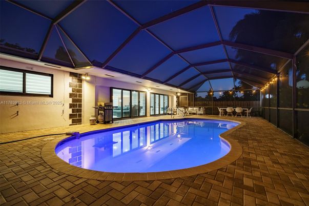 Glass Ceilings, Interior, Pool, Sun Room