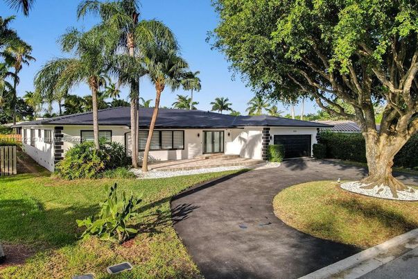 Attached, Backyard, Exterior, Facade, Ranch