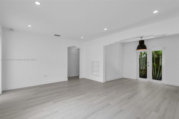 Empty room, Interior, Pendant Lights, Recessed Lighting, Wood Texture Flooring