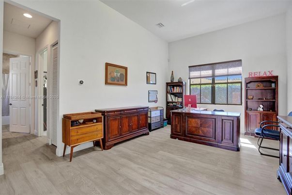Home Office, Interior, Recessed Lighting, Wood Texture Flooring