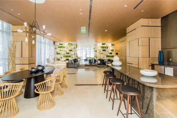 Interior, Living room, Pendant Lights, Recessed Lighting, Wooden Ceilings