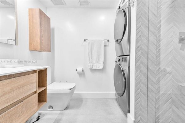 Bathroom, Interior, Washer