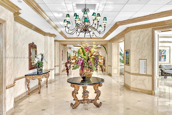 Chandelier, Interior