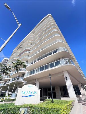 Exterior, Facade, Condo Building
