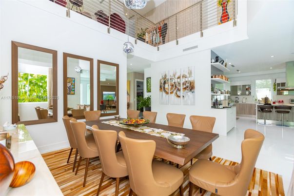 Dining room, Interior, Kitchen, Pendant Lights, Recessed Lighting, Wood Texture Flooring