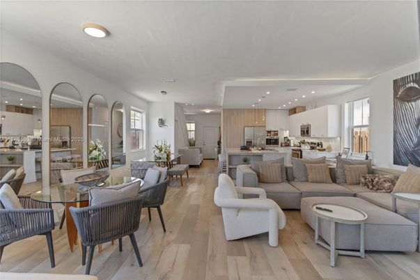 Dining room, Interior, Kitchen, Living room, Pendant Lights, Recessed Lighting, Stainless Steel Appliances, Wood Texture Flooring