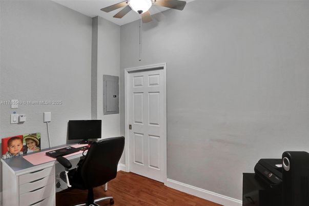 Home Office, Interior, Wood Texture Flooring