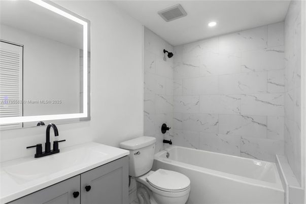 Bathroom, Interior, Marble Walls, Recessed Lighting