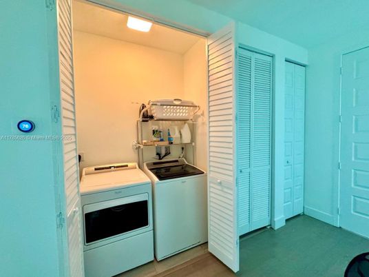 Interior, Utility Closets, Washer