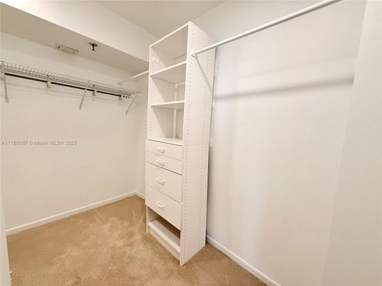Interior, Walk-in Closets