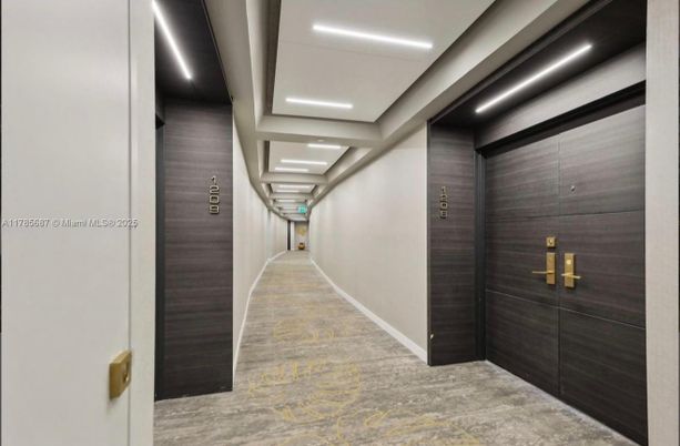 Interior, Recessed Lighting