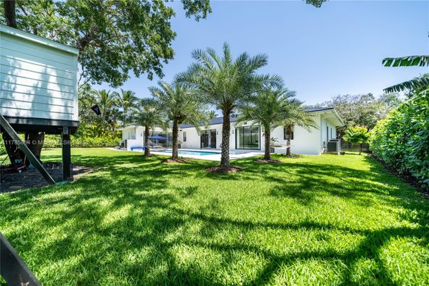 Backyard, Exterior, Pool