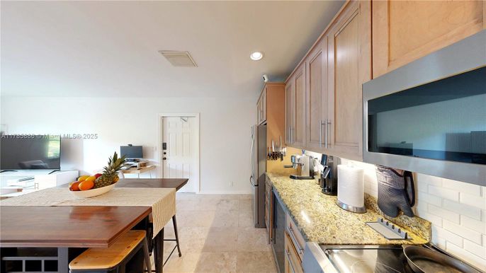 Interior, Kitchen, Recessed Lighting