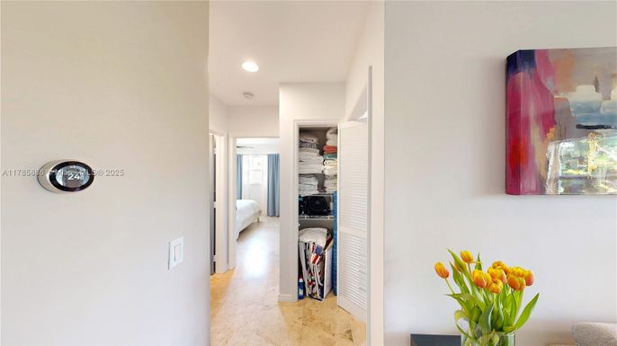 Interior, Recessed Lighting
