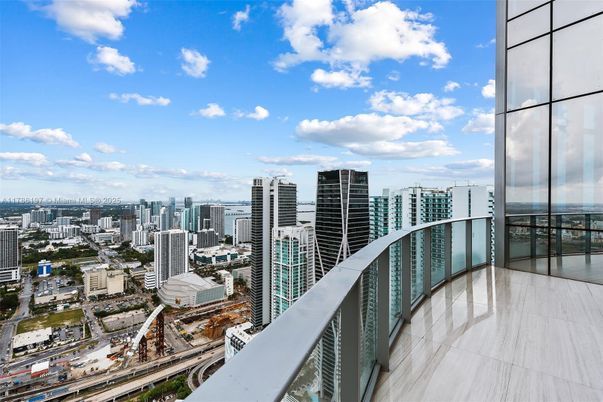 Exterior, Other, Skyline