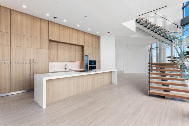 Interior, Kitchen, Recessed Lighting, Wood Texture Flooring