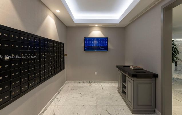 Interior, Marble, Recessed Lighting