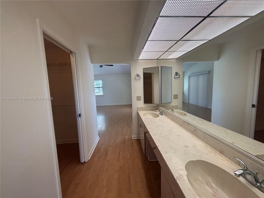 Bathroom, Dual Sink Vanities, Interior, Wood Texture Flooring