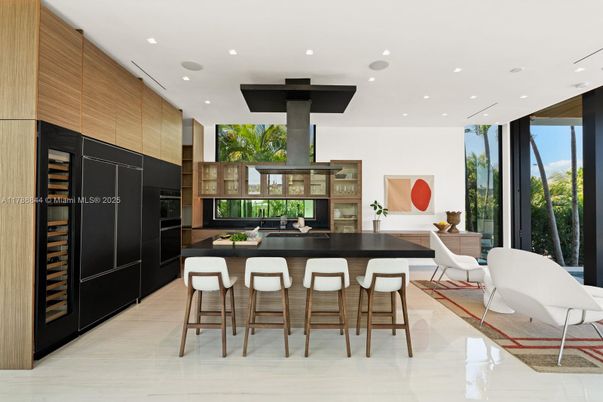 Dining room, Interior, Kitchen, Recessed Lighting