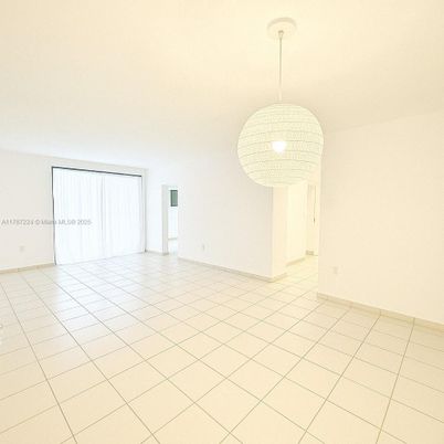 Chandelier, Empty room, Interior