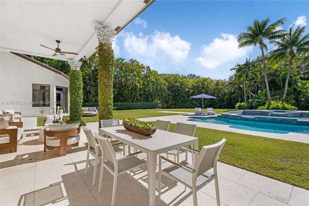 Backyard, Exterior, Pool