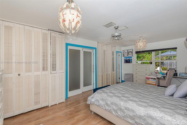 Bedroom, Chandelier, Interior, Pendant Lights, Wood Texture Flooring
