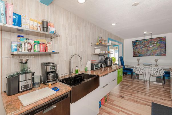 Dining room, Interior, Kitchen, Recessed Lighting, Wood Texture Flooring