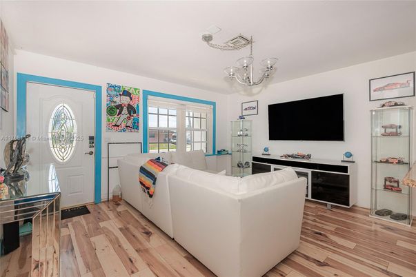 Chandelier, Interior, Living room, Wood Texture Flooring