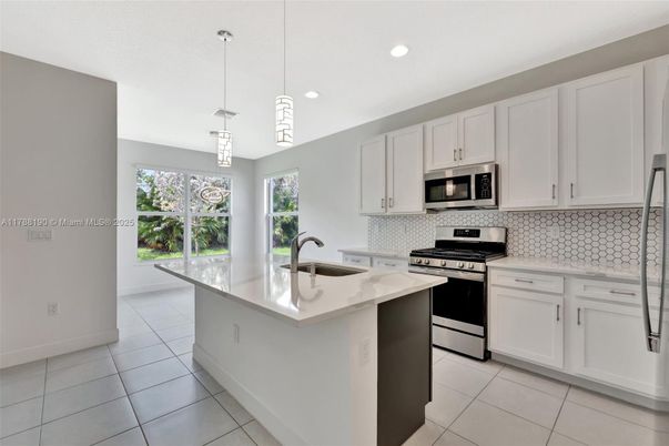 Interior, Kitchen, Pendant Lights, Recessed Lighting, Stainless Steel Appliances