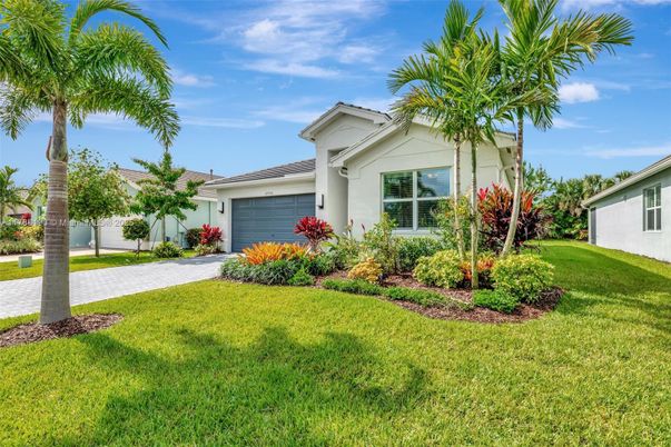 Attached, Backyard, Exterior, Facade, Spanish Mediterranean
