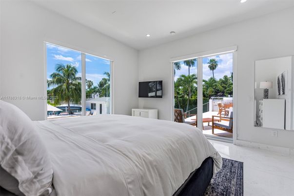 Bedroom, Interior, Marble, Recessed Lighting