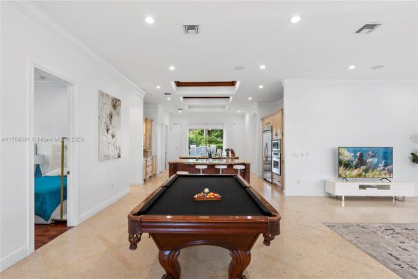 Billiard Table, Game Room, Interior, Recessed Lighting