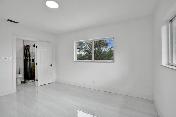 Bathroom, Empty room, Interior, Recessed Lighting