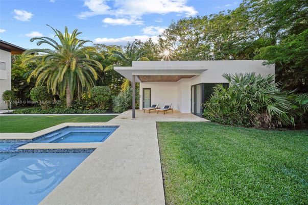 Backyard, Exterior, Pool