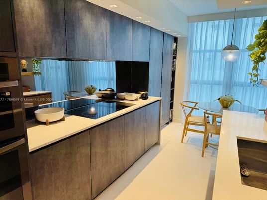 Dining room, Interior, Kitchen, Pendant Lights, Recessed Lighting