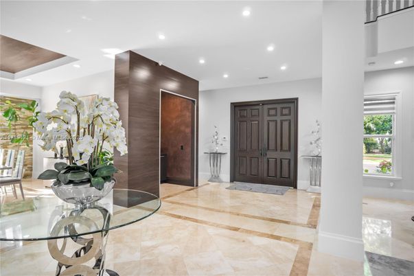 Interior, Recessed Lighting