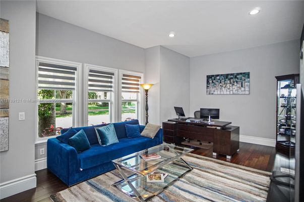 Home Office, Interior, Living room, Recessed Lighting, Wood Texture Flooring