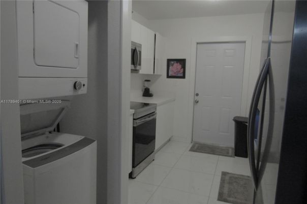 Interior, Utility Closets, Washer
