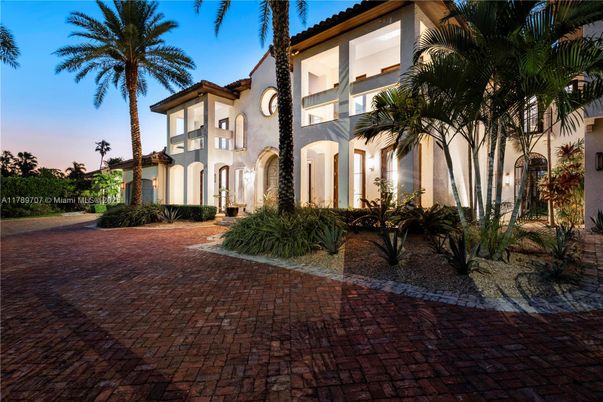 Backyard, Exterior, Facade, Spanish Mediterranean