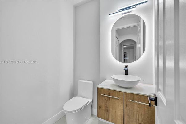 Bathroom, Interior