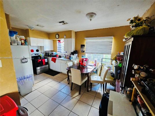 Dining room, Interior, Kitchen