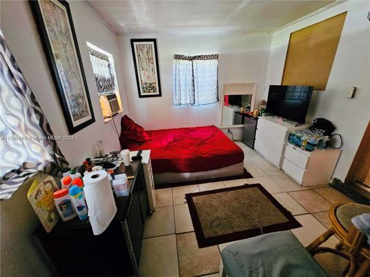 Fireplace, Interior, Living room