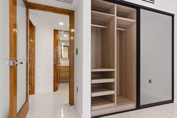 Interior, Marble, Recessed Lighting