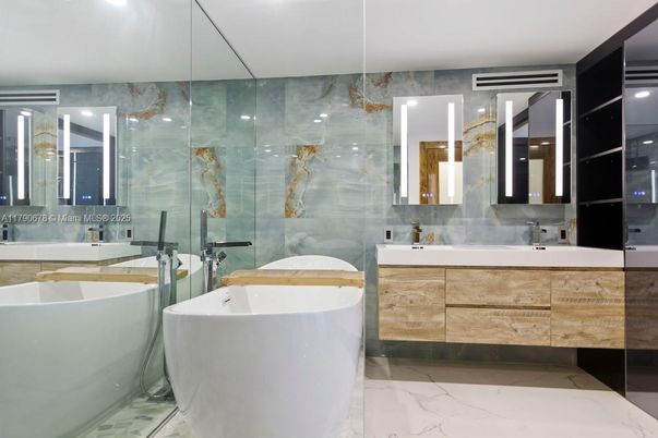Bathroom, Dual Sink Vanities, Free Standing Baths, Glass Shower, Interior, Marble, Recessed Lighting