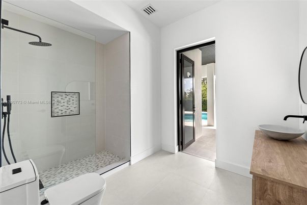 Bathroom, Glass Shower, Interior