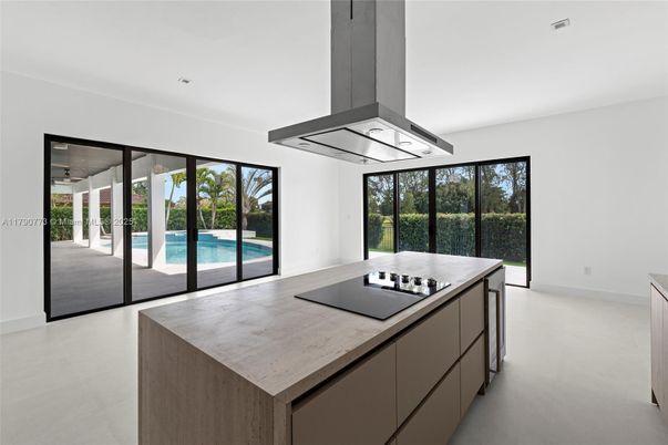 Interior, Kitchen, Recessed Lighting