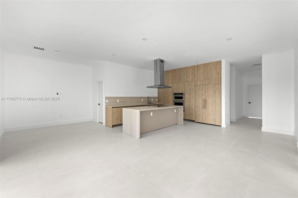 Interior, Kitchen, Recessed Lighting