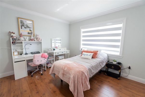 Bedroom, Home Office, Interior, Wood Texture Flooring