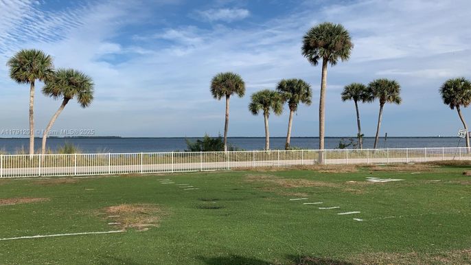 Exterior, Lake, Water