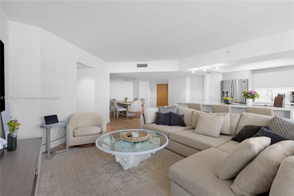 Dining room, Interior, Kitchen, Living room